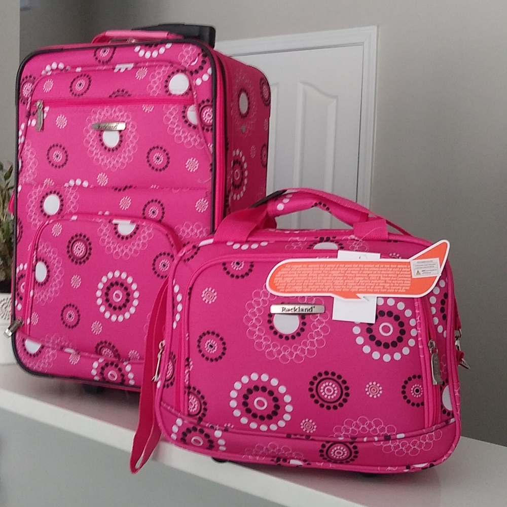 Fashion Softside Upright Luggage Set, Pink Pearl, 2-Piece (19/14)